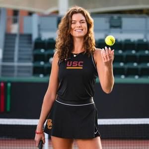 Meet your Posher, Clare